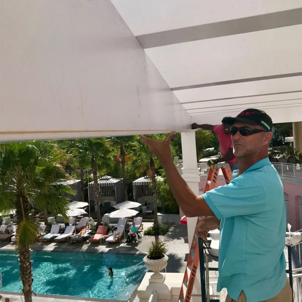 Installation_Bahamar_Pergola